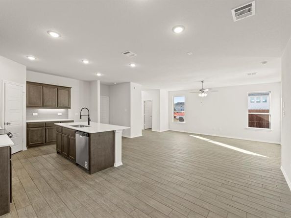 1700  Edgeway Drive , Aubrey Texas 76227