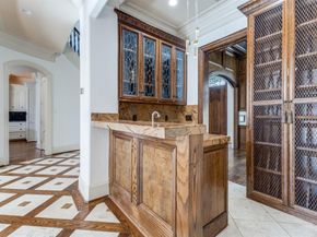 6416  Dykes Way , Dallas Texas 75230