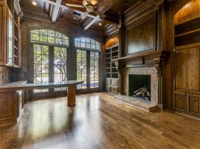 6416  Dykes Way , Dallas Texas 75230