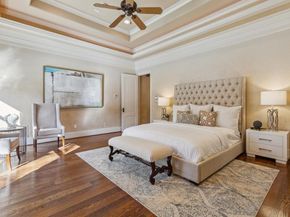 6416  Dykes Way , Dallas Texas 75230