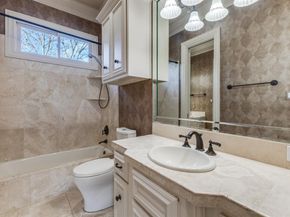 6416  Dykes Way , Dallas Texas 75230