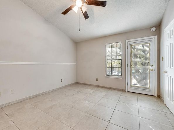 3635  Garden Brook Drive  20100, Farmers Branch Texas 75234