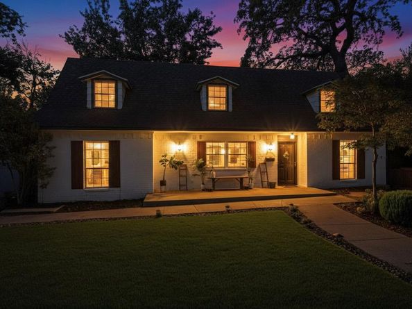 1815  Wellington Court , Arlington Texas 76013