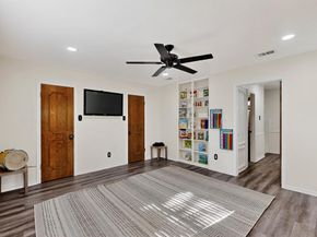 1815  Wellington Court , Arlington Texas 76013