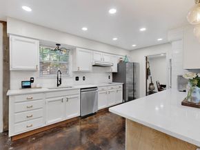 1815  Wellington Court , Arlington Texas 76013