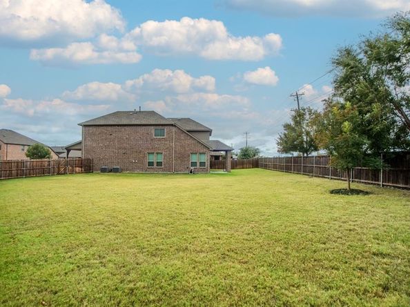 821  Beeville Court , McKinney Texas 75071