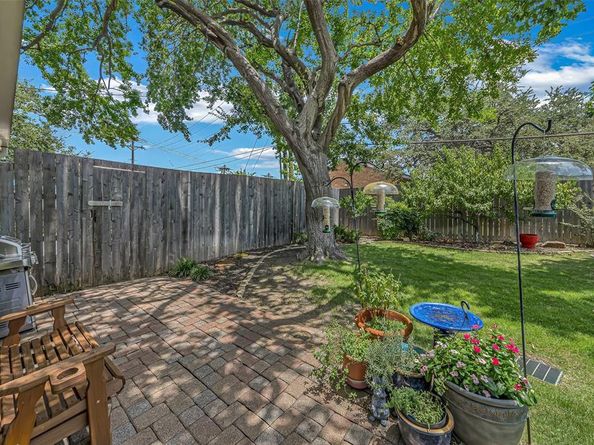 4020  Flintridge Drive , Irving Texas 75038