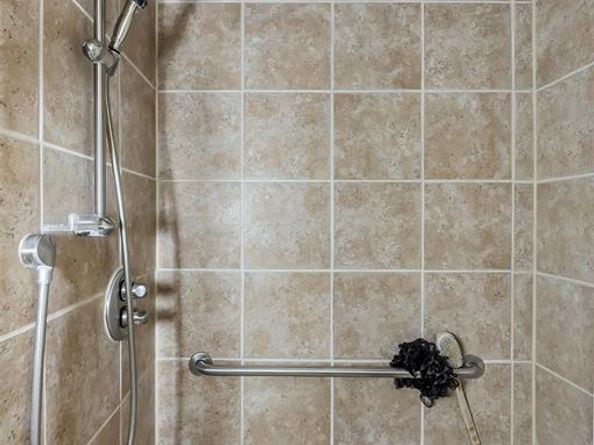 4020  Flintridge Drive , Irving Texas 75038