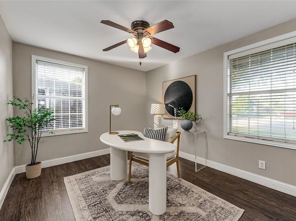 330 N Brighton Avenue , Dallas Texas 75208