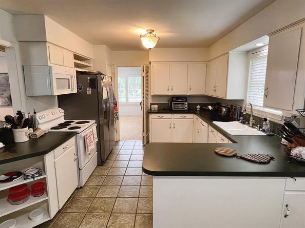 826  Sylvania Drive , Dallas Texas 75218