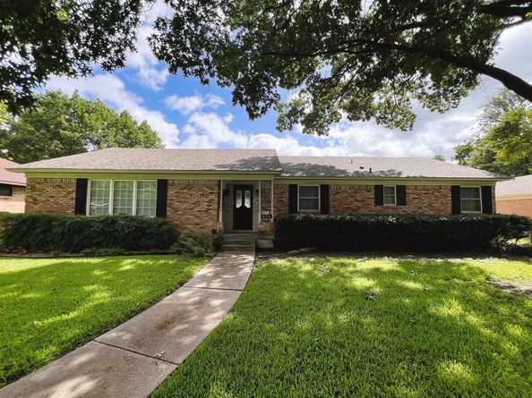 826  Sylvania Drive , Dallas Texas 75218