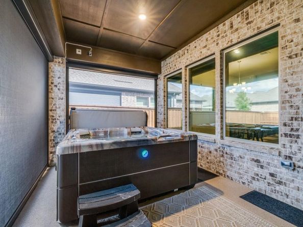 4805  Blackhawk Green Court , Arlington Texas 76005