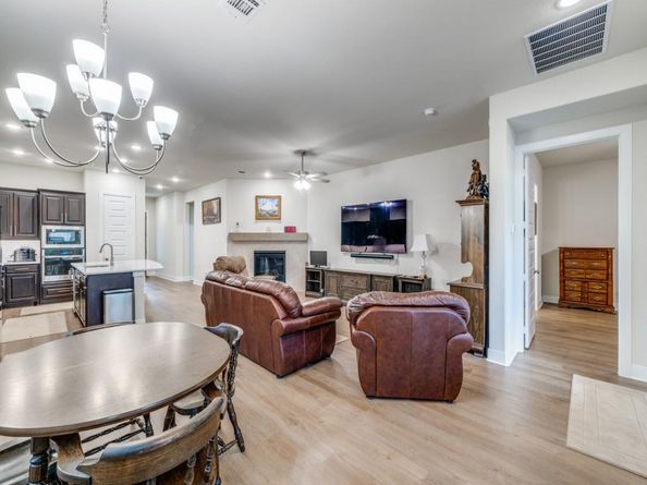 4805  Blackhawk Green Court , Arlington Texas 76005