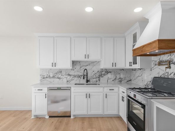 5928  Humbert Avenue , Fort Worth Texas 76107