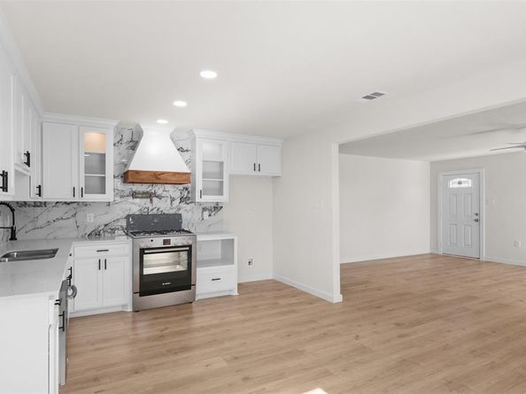 5928  Humbert Avenue , Fort Worth Texas 76107