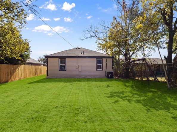 5928  Humbert Avenue , Fort Worth Texas 76107