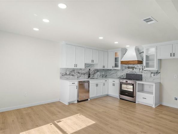 5928  Humbert Avenue , Fort Worth Texas 76107