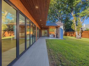 5723  Meletio Lane , Dallas Texas 75230