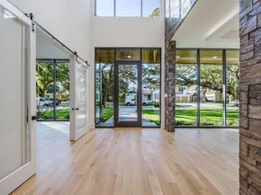 5723  Meletio Lane , Dallas Texas 75230