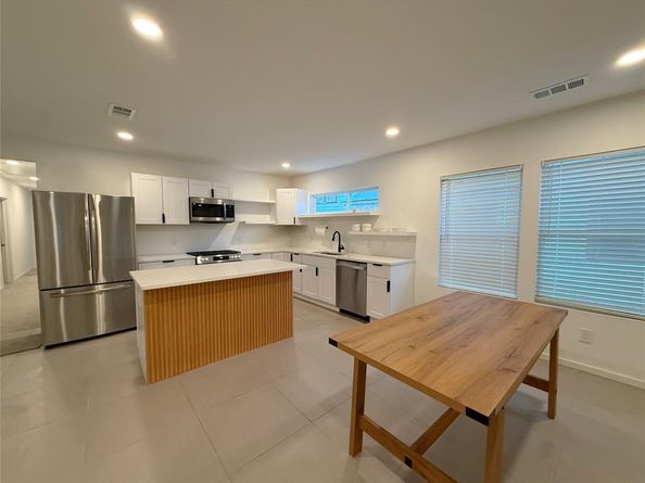 5227  Saint Charles Avenue , Dallas Texas 75223