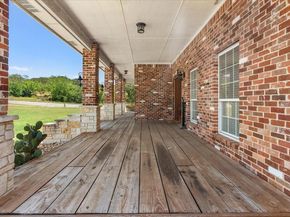 708  Canyon Creek Trail , Fort Worth Texas 76112