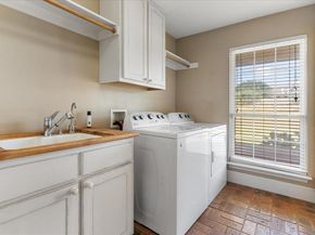 708  Canyon Creek Trail , Fort Worth Texas 76112