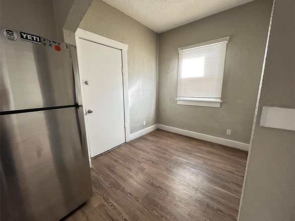 3216  Ellis Avenue , Fort Worth Texas 76106