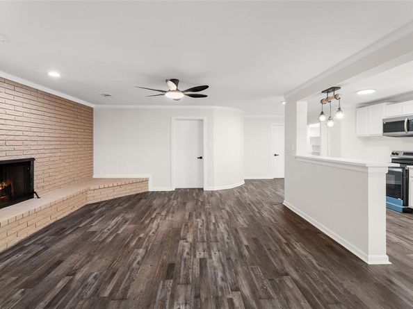 2548  Matland Drive , Dallas Texas 75237