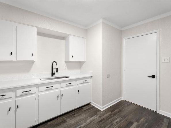 2548  Matland Drive , Dallas Texas 75237