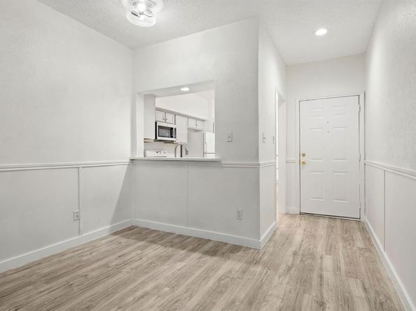 9601  Forest Lane  1311, Dallas Texas 75243