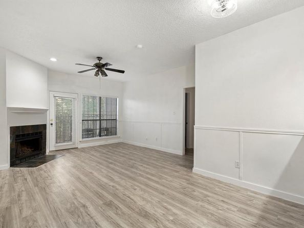 9601  Forest Lane  1311, Dallas Texas 75243