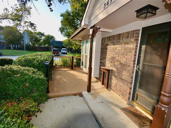 3494  Longview Drive , Corinth Texas 76210