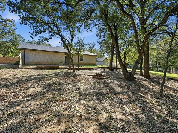 240  Cotton Drive , Mansfield Texas 76063