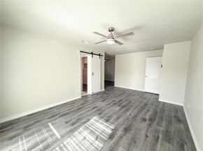 1912 E Branch Hollow Drive , Carrollton Texas 75007