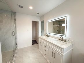 1912 E Branch Hollow Drive , Carrollton Texas 75007