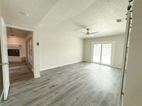 1912 E Branch Hollow Drive , Carrollton Texas 75007