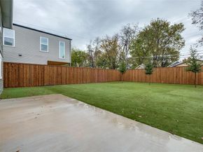 1018  Grandview Avenue , Dallas Texas 75223