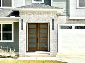 1018  Grandview Avenue , Dallas Texas 75223