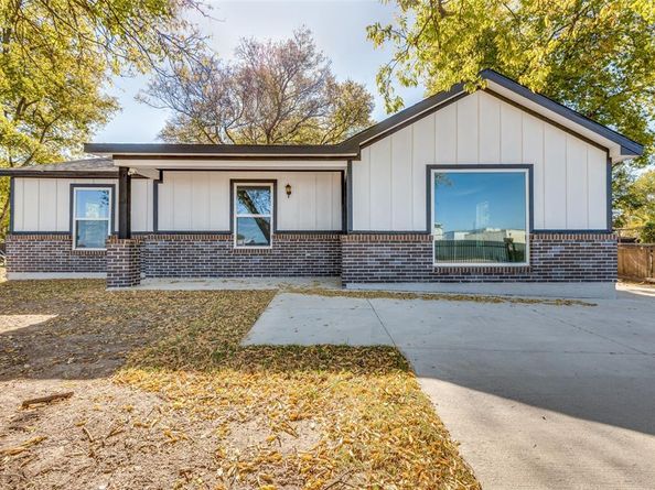 5728  Wilkes Drive , Fort Worth Texas 76119