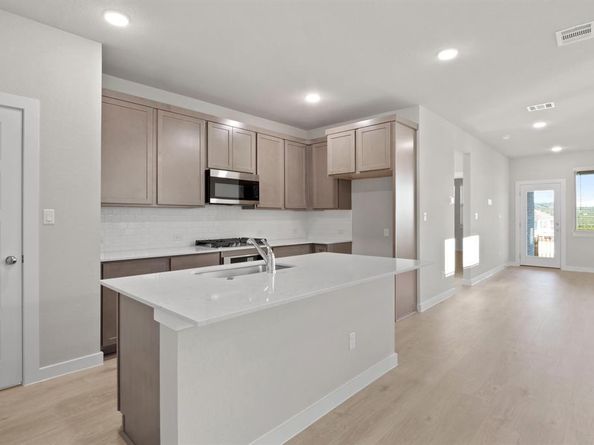 413  Green Gables Drive , Princeton Texas 75071