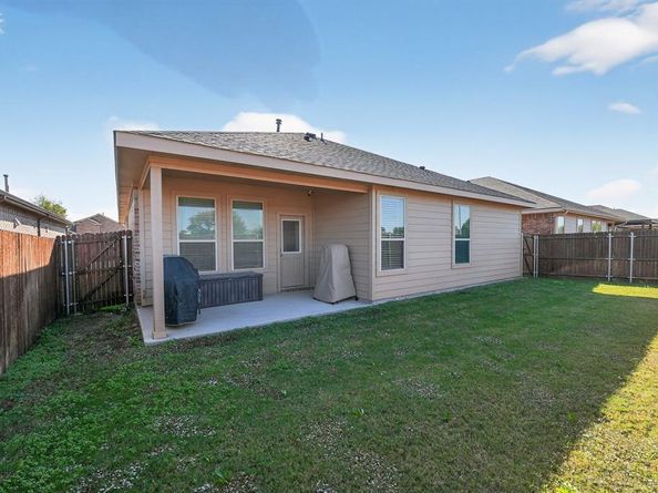 5212  Sugarcane Lane , Fort Worth Texas 76179