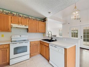 6506  Topaz Drive , Arlington Texas 76001