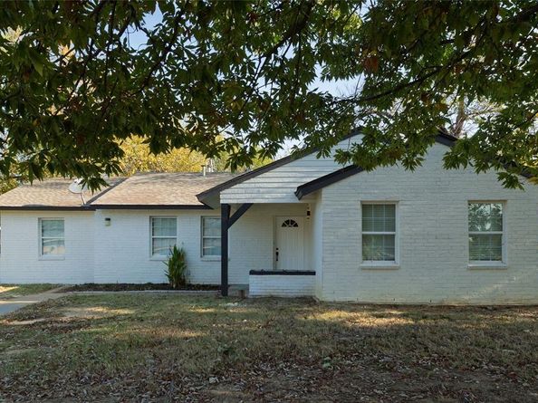 345  Claudia Street , Arlington Texas 76010