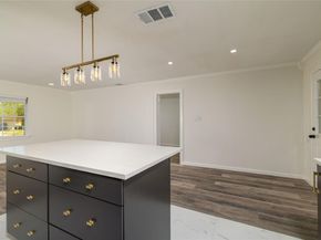 345  Claudia Street , Arlington Texas 76010