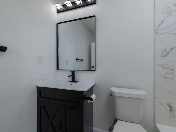 345  Claudia Street , Arlington Texas 76010