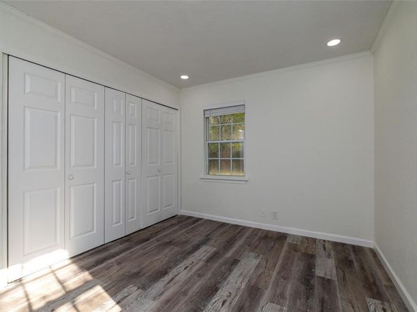 345  Claudia Street , Arlington Texas 76010