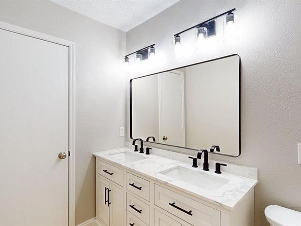 2317  Avalon Creek Way , McKinney Texas 75071