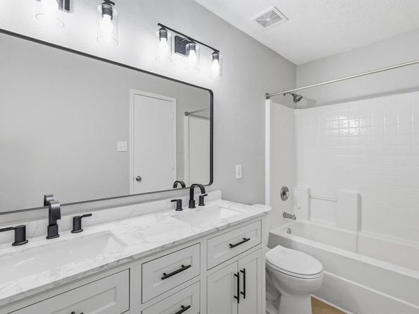 2317  Avalon Creek Way , McKinney Texas 75071