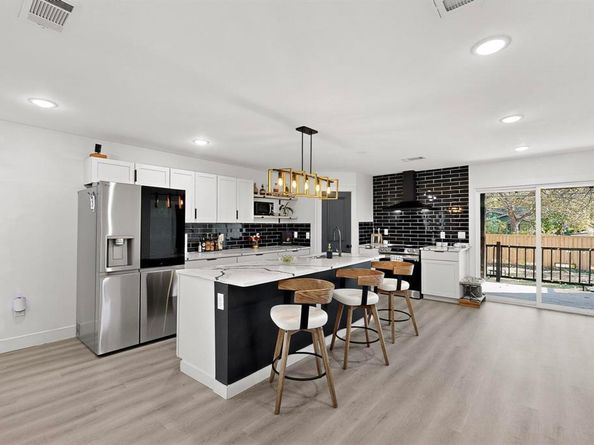 912 S Brighton Avenue , Dallas Texas 75208