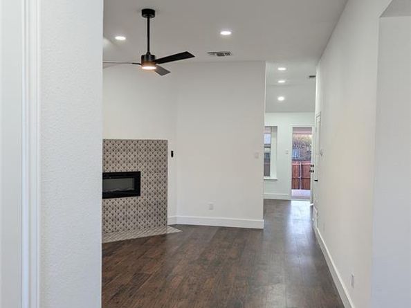 1310  Rosewood Lane , Lancaster Texas 75146